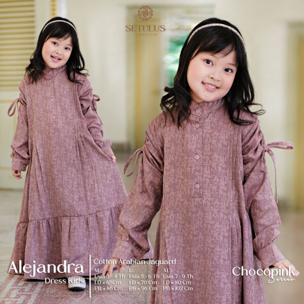 Alejandra Family Sarimbit