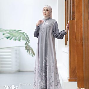 Arsika Dress