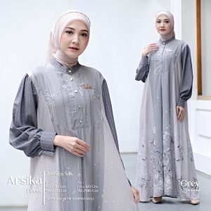 Arsika Dress