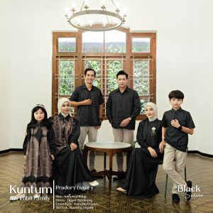 Kuntum Family Sarimbit