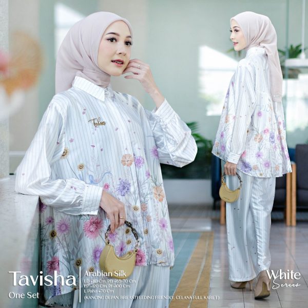 Tavisha One Set