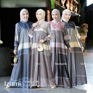 Izumi Dress