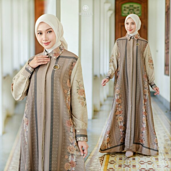 Radhia Dress
