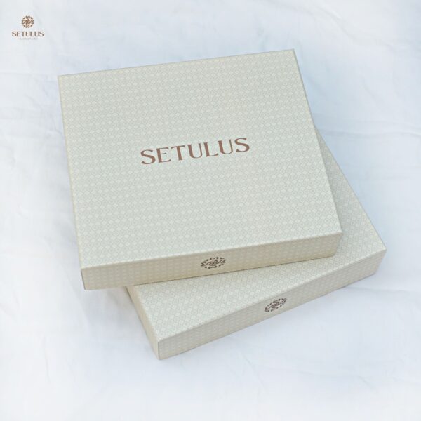 Setulus Signature Box Hampers 2027